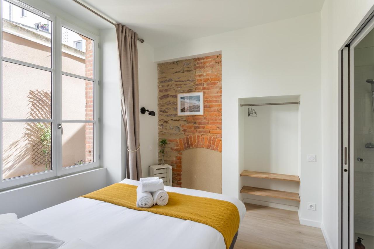 Les Carmelites - Appartements Dans L'Hyper-Centre De Ренн Экстерьер фото