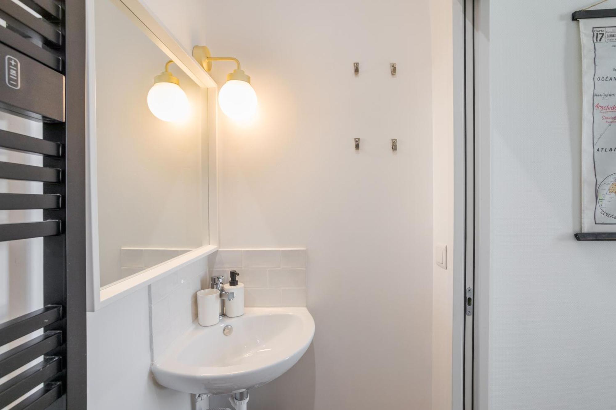 Les Carmelites - Appartements Dans L'Hyper-Centre De Ренн Экстерьер фото